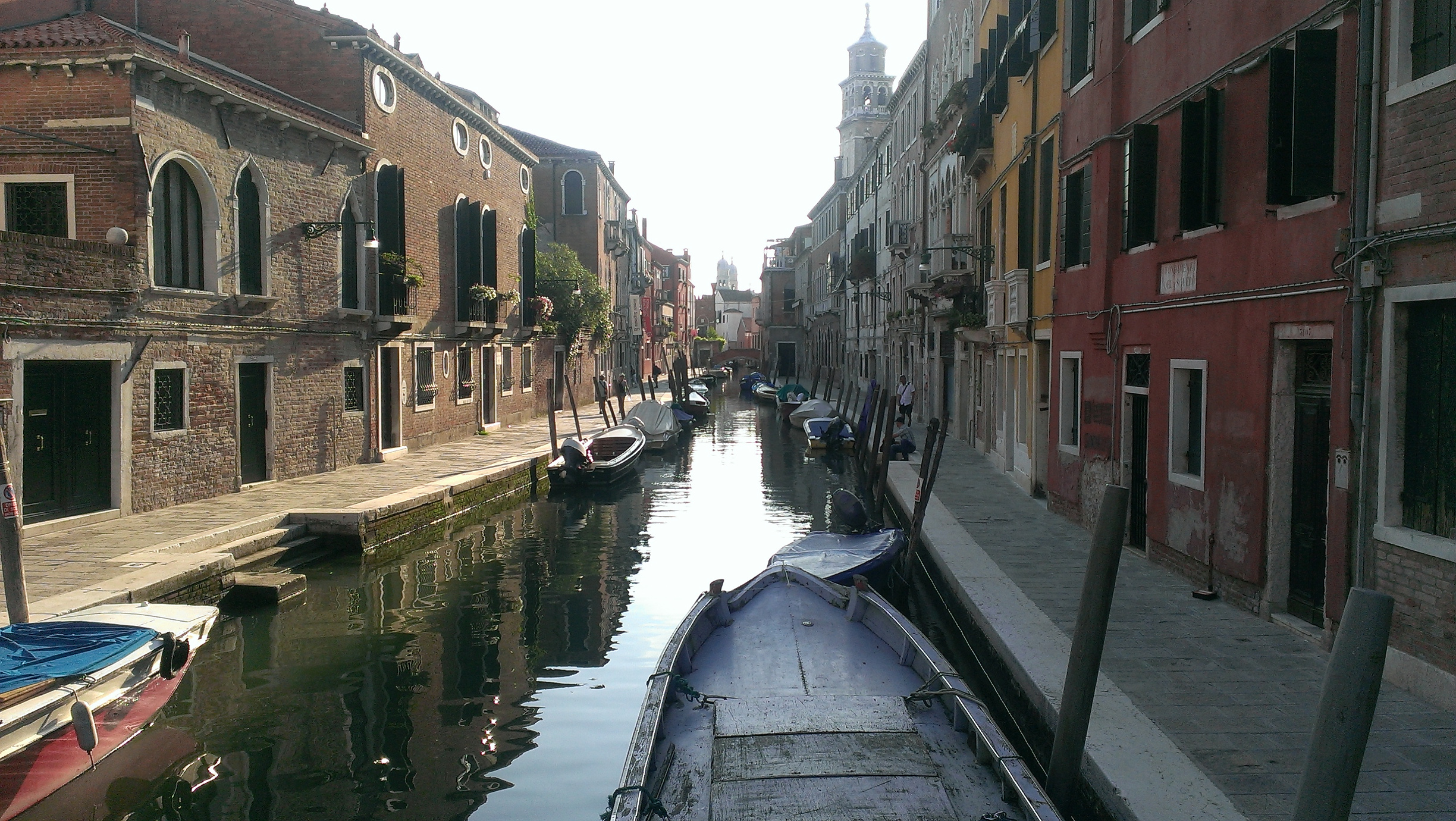 Picture by James Donnell of canal in Venice, Italy.